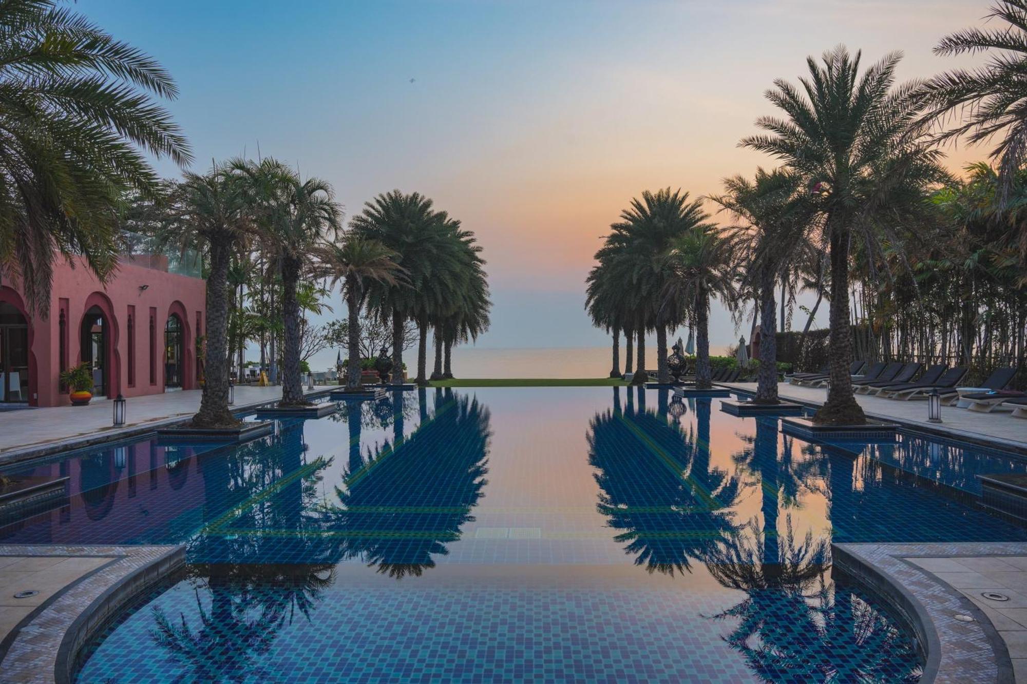 Marrakesh Hua Hin Resort & Spa Buitenkant foto